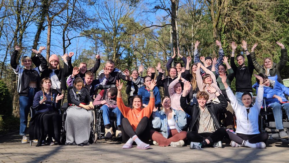Oster-GU23_Gruppenfoto_bearbeitet.png 