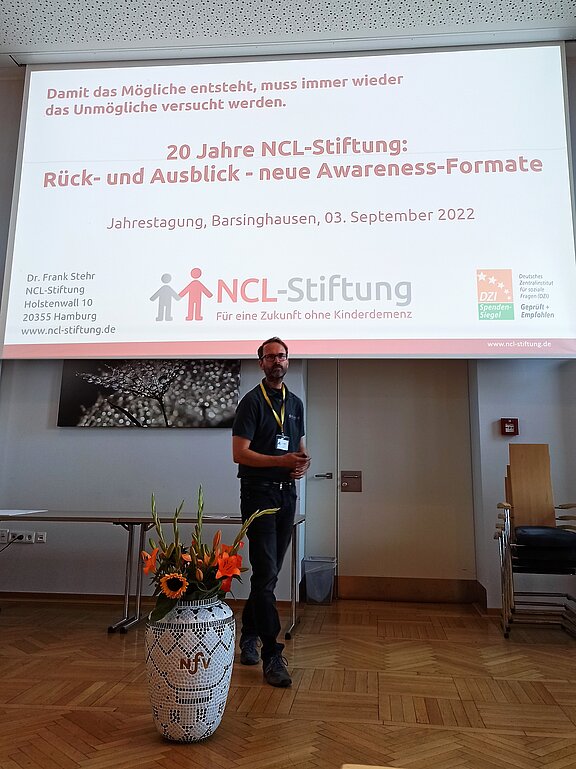 NCL-Stiftung_20Jahre_JaTa22_FrankStehr_Vortrag_IrisDyck_IMG_20221112_135732_bearbeitet.jpg 